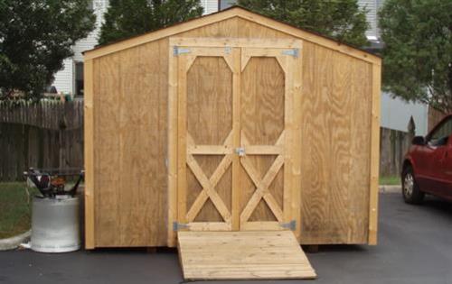 Shed 10x16 with wood finish and wooden ramp